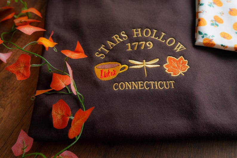 Stars Hollow 1779 Connecticut Embroidery Sweatshirt Hoodie