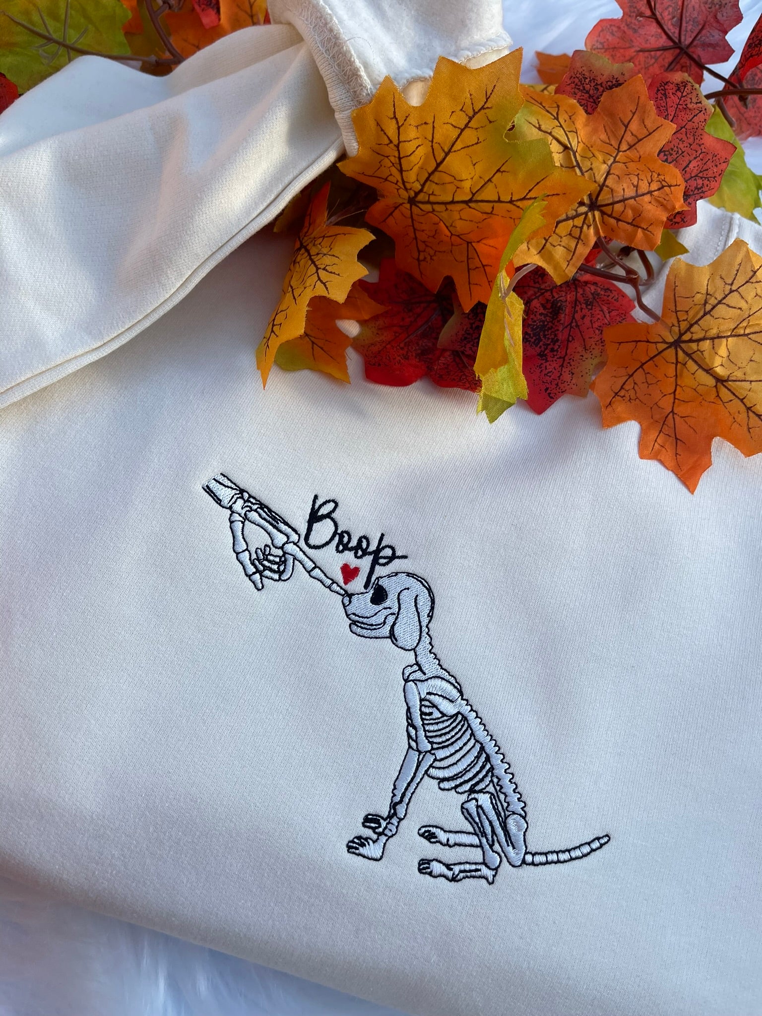 Dog Skeleton Bones Halloween Embroidery Sweatshirt